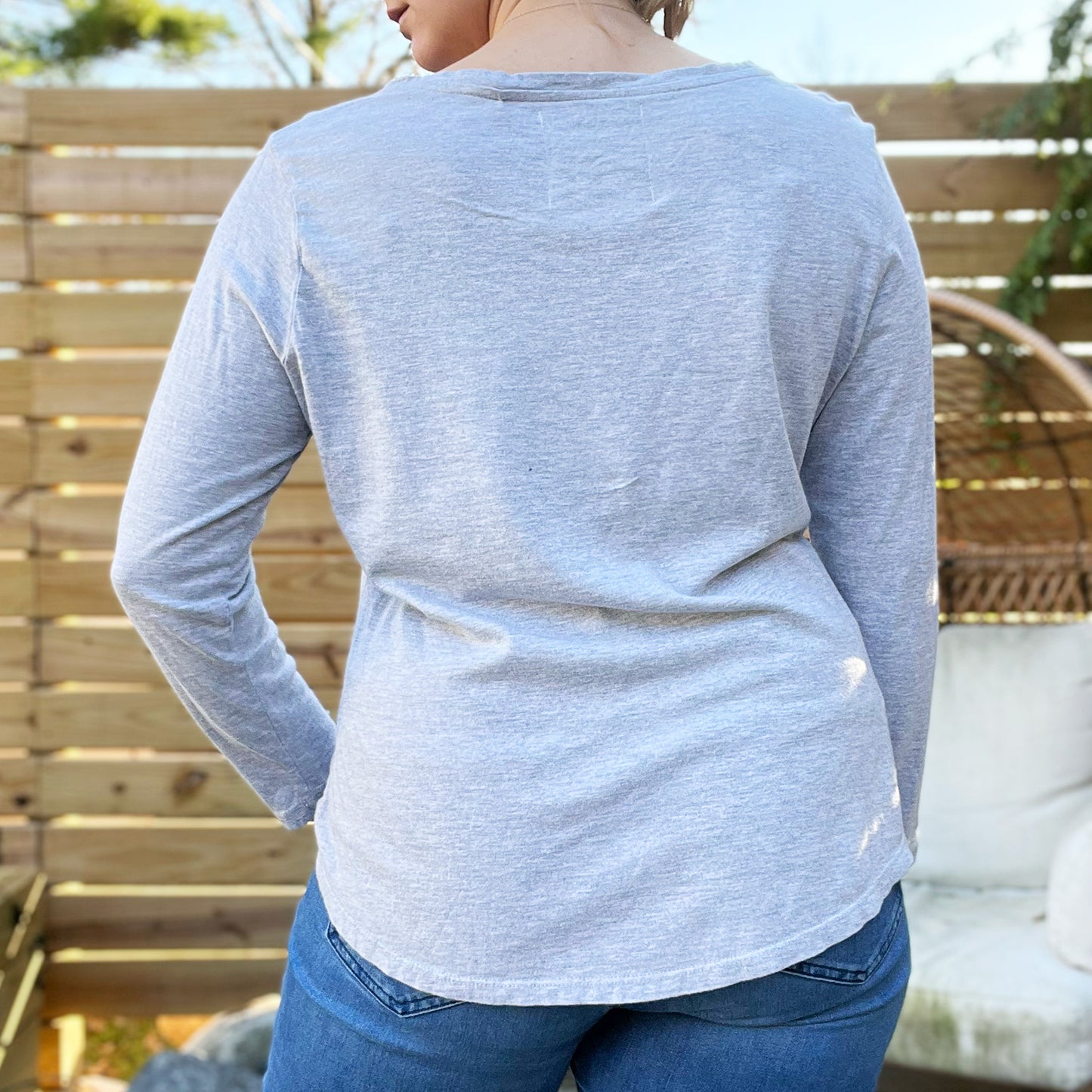 Brave & Kind | Light Gray Long Sleeve | Large