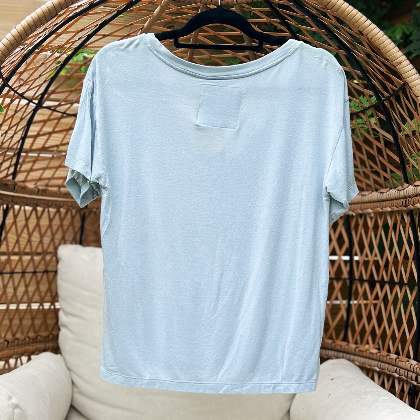 Brave & Kind | Blue V-Neck Shirt | Small
