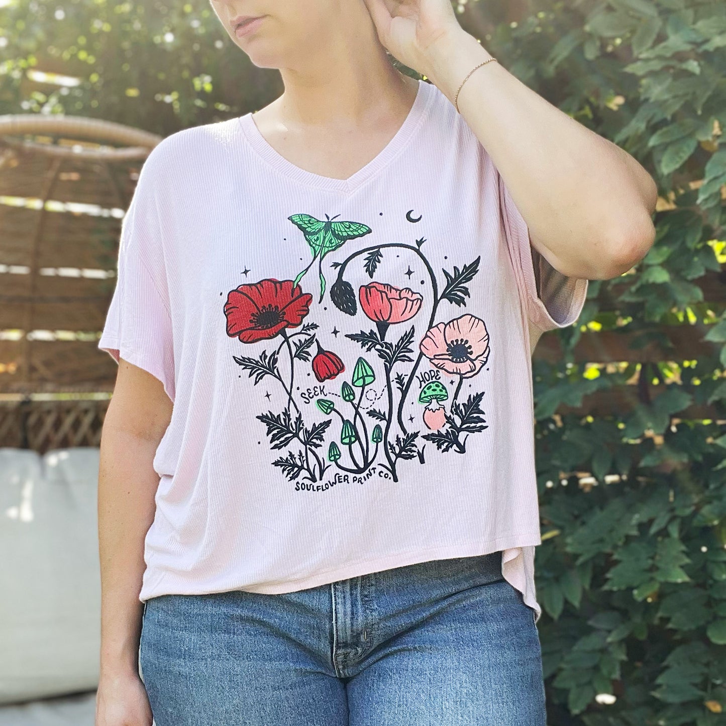 Seek Hope | Pink High-to-Low Tee | Large