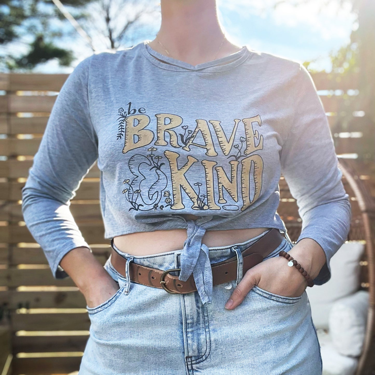 Brave & Kind | Gray Crop Top | Large