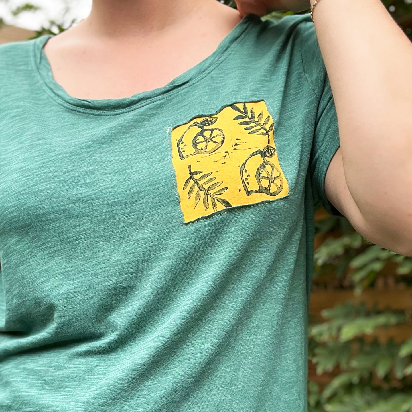 Lemon Block Print | Green Tee | Large